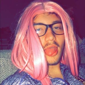 Meet your Posher, Hunter